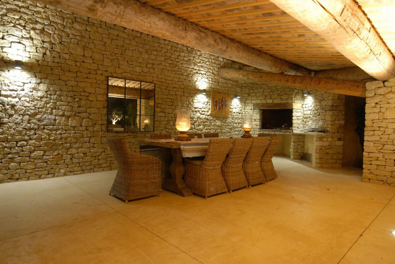 Clos De La Fontaine Cabrières-dʼAvignon Extérieur photo