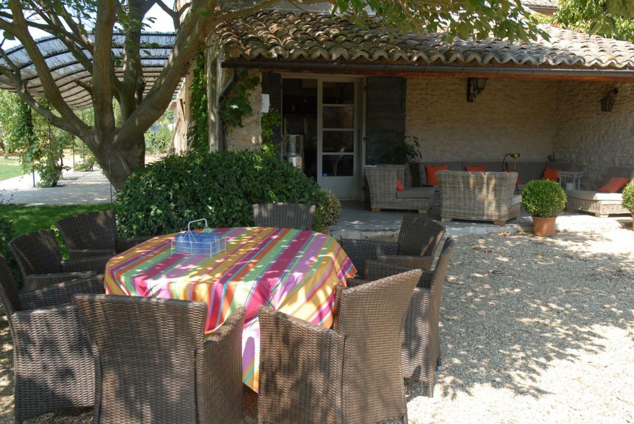 Clos De La Fontaine Cabrières-dʼAvignon Extérieur photo