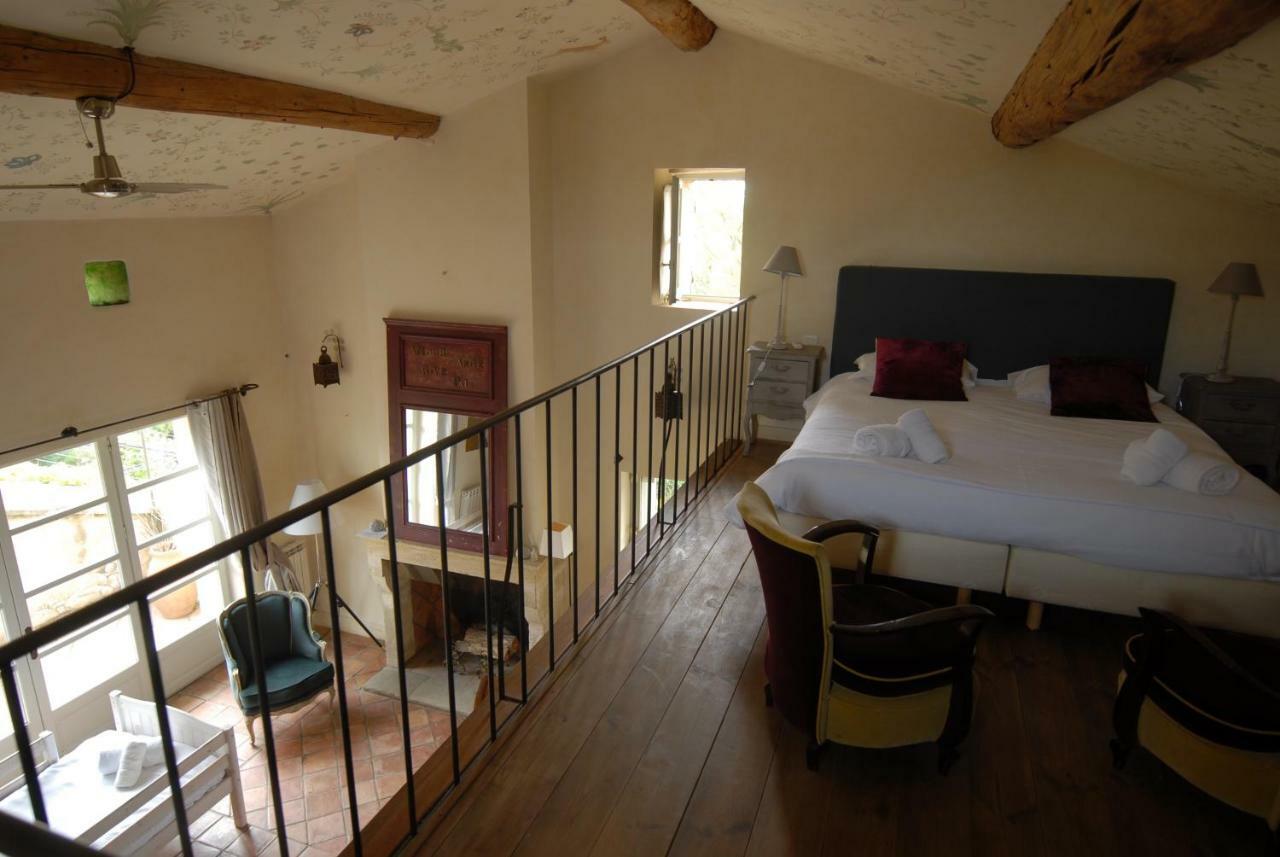 Clos De La Fontaine Cabrières-dʼAvignon Extérieur photo